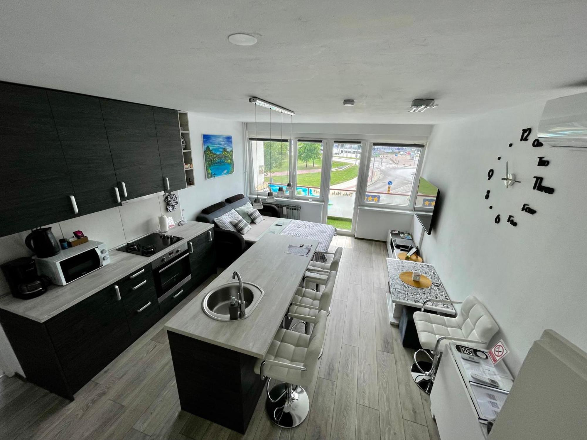 Treba Malo Odmorit - Self Check-In Option, Family Room, Ps4 Pro, Free Parking Karlovac Buitenkant foto