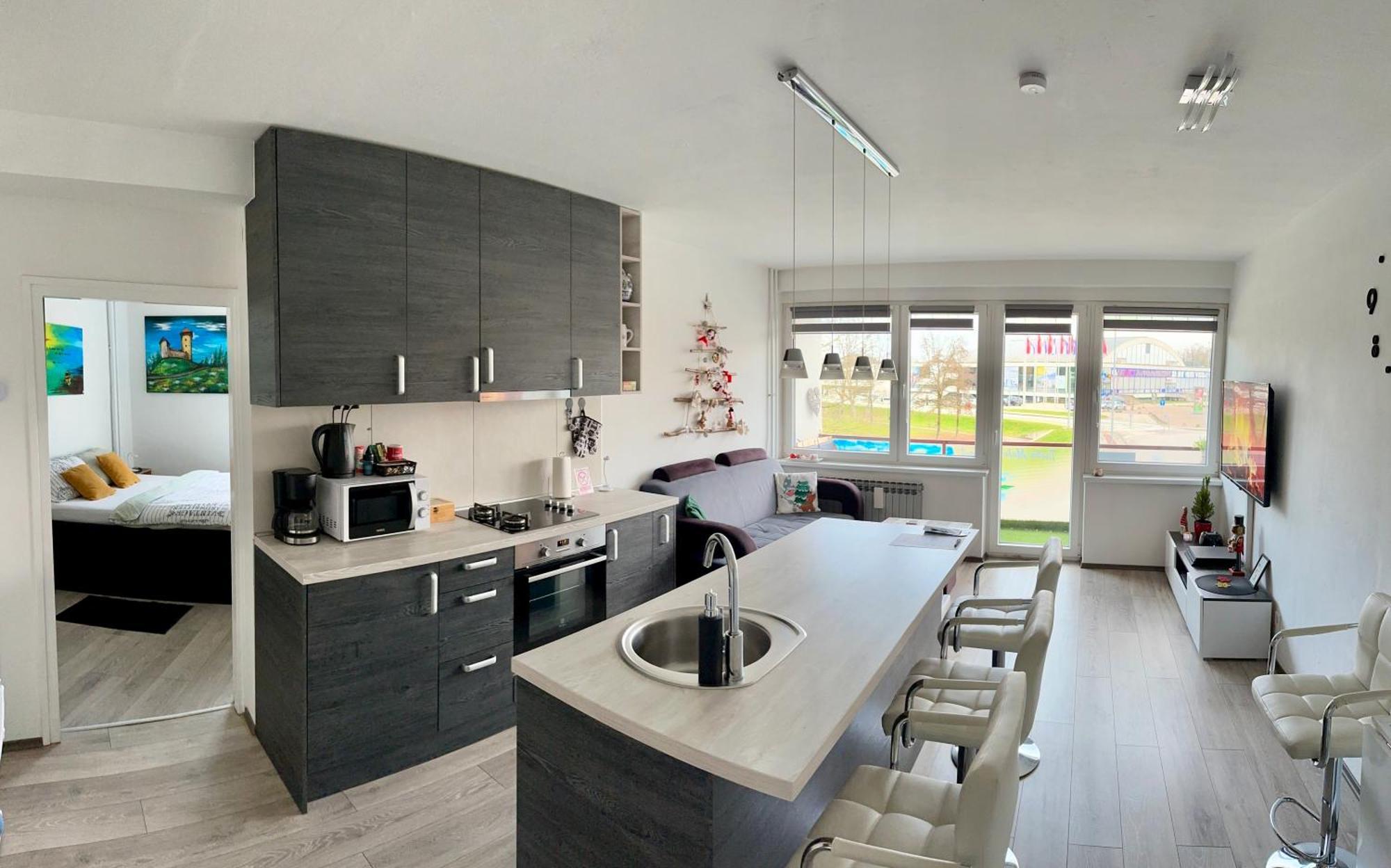 Treba Malo Odmorit - Self Check-In Option, Family Room, Ps4 Pro, Free Parking Karlovac Buitenkant foto